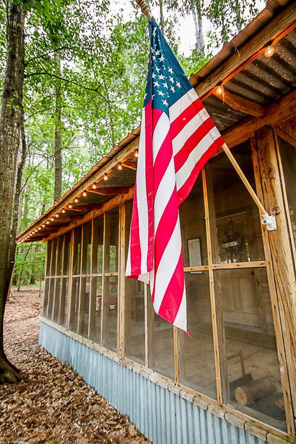 Happy Pine Cone Villa Tyler Exterior photo